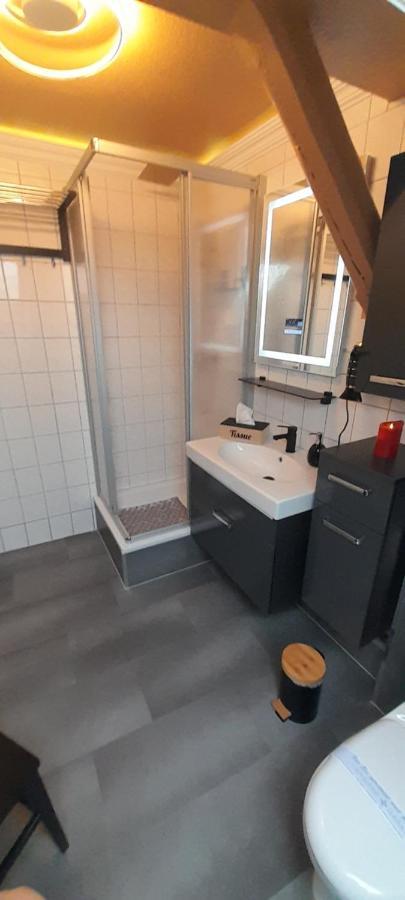 Best-Preis -Vip Lounge- Mit Netflix, Self-Check-In, Ebike Ladestation, Fahrradraum, Wlan Und Netflix - Direkt Am Elberadweg Im Herzen Von Wittenberge Esterno foto