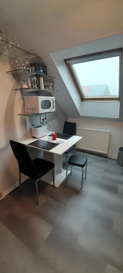 Best-Preis -Vip Lounge- Mit Netflix, Self-Check-In, Ebike Ladestation, Fahrradraum, Wlan Und Netflix - Direkt Am Elberadweg Im Herzen Von Wittenberge Esterno foto